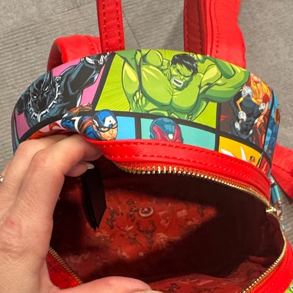 Loungefly Marvel Comic Heroes Colorful Mini Backpack Brand New with Tags main image 4